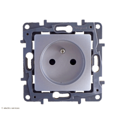 Prise De Courant 2P+T  Legrand Niloé - Argent  - LEG96675