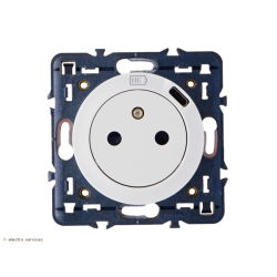 Prise de courant 2P+T Surface Céliane avec chargeur USB Type C - Blanc - LEG68127