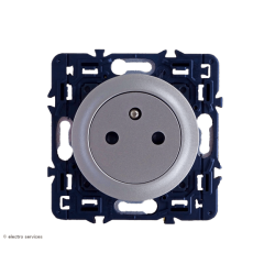 Prise de courant 2P+T Surface Céliane Legrand - Titane - LEG99753