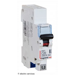 Disjoncteur 20A courbe C Legrand DNX³ 406784 – 1P+N auto 6kA 1 module