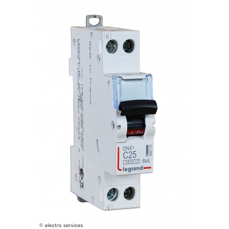 Disjoncteur 25A courbe C Legrand DNX³ 406776 – 1P+N 6kA 1 module
