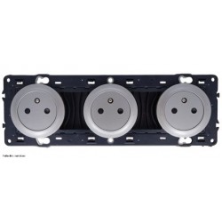 Triple prise de courant 2P+T Surface Céliane Legrand - Titane - SCT001