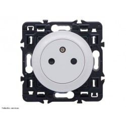 Prise de courant 2P+T Surface Céliane Legrand Nouvelle Gamme 2024 - Blanc - LEGCX0111