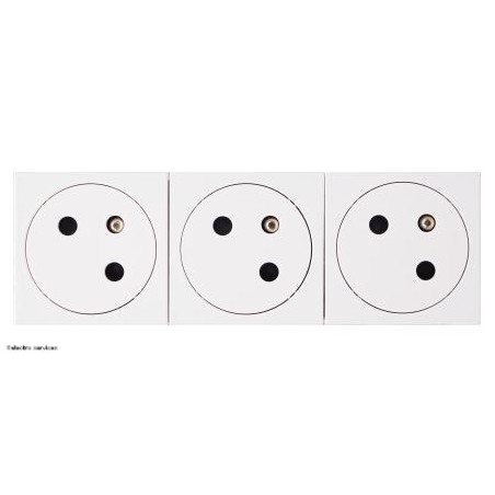 077143L Triple prise 3x2P+T Surface Mosaic Link raccordement latéral 6 modules Legrand Blanc